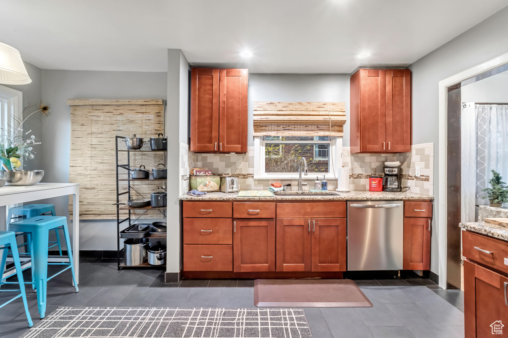 HARVARD/YALE - Residential