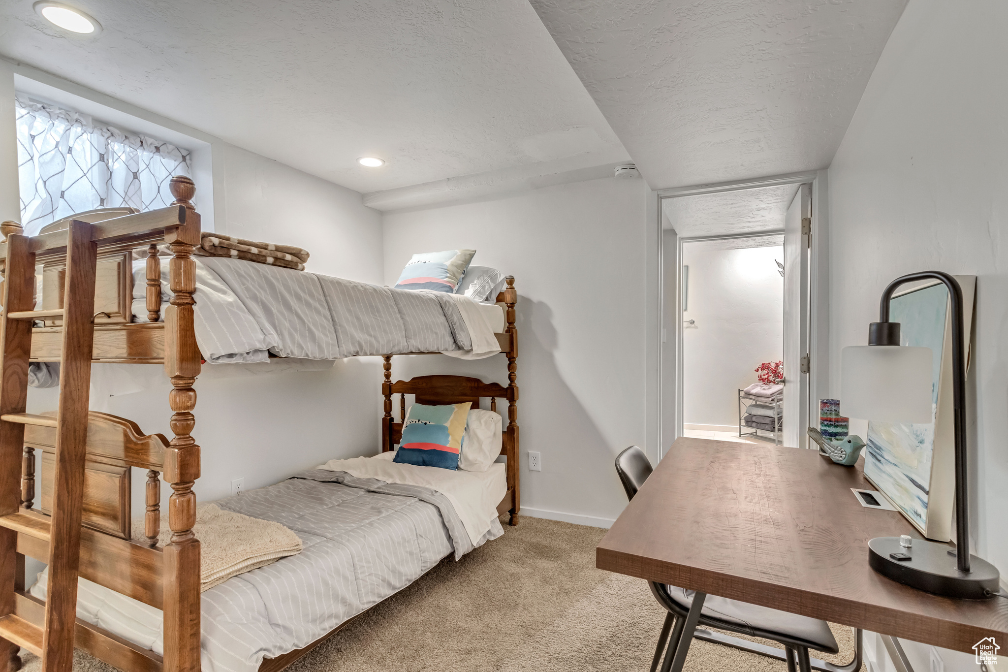 HARVARD/YALE - Residential