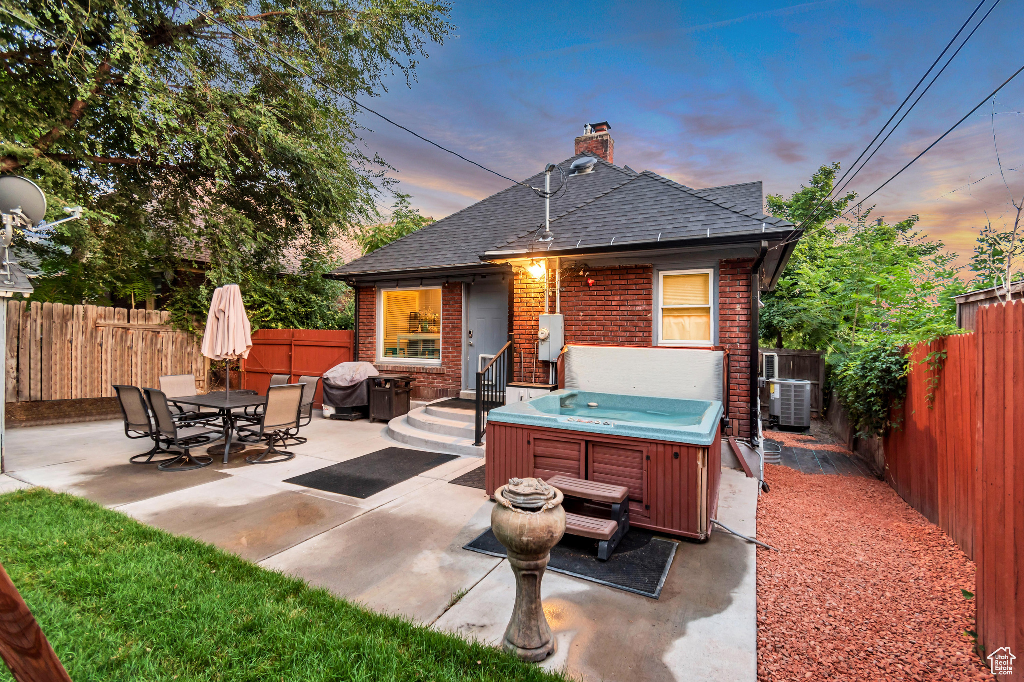 HARVARD/YALE - Residential