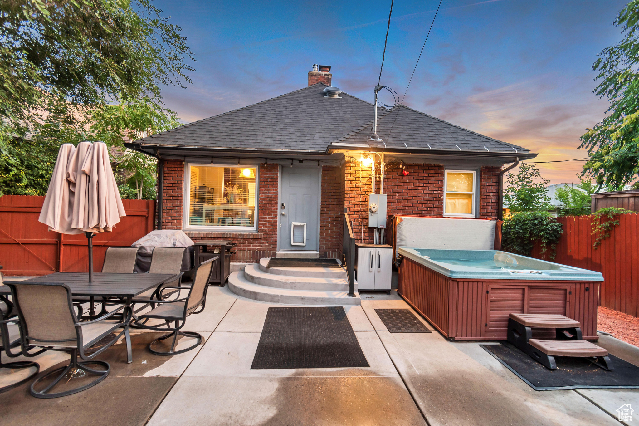 HARVARD/YALE - Residential