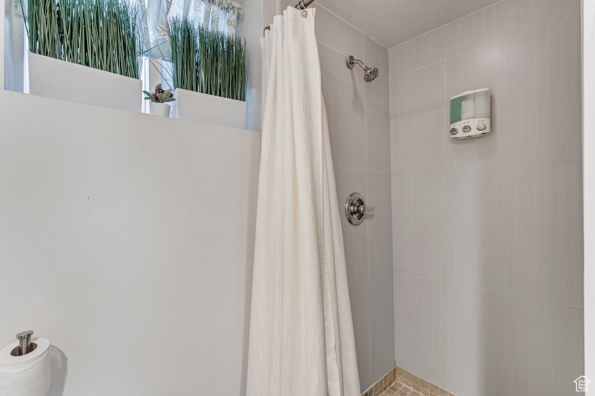 HARVARD/YALE - Residential