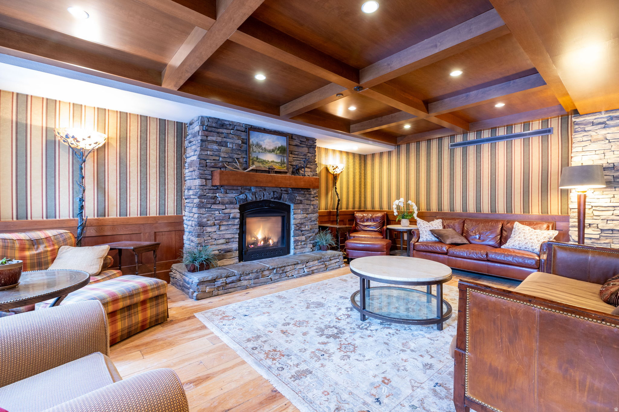 POWDERHORN LODGE - Residential