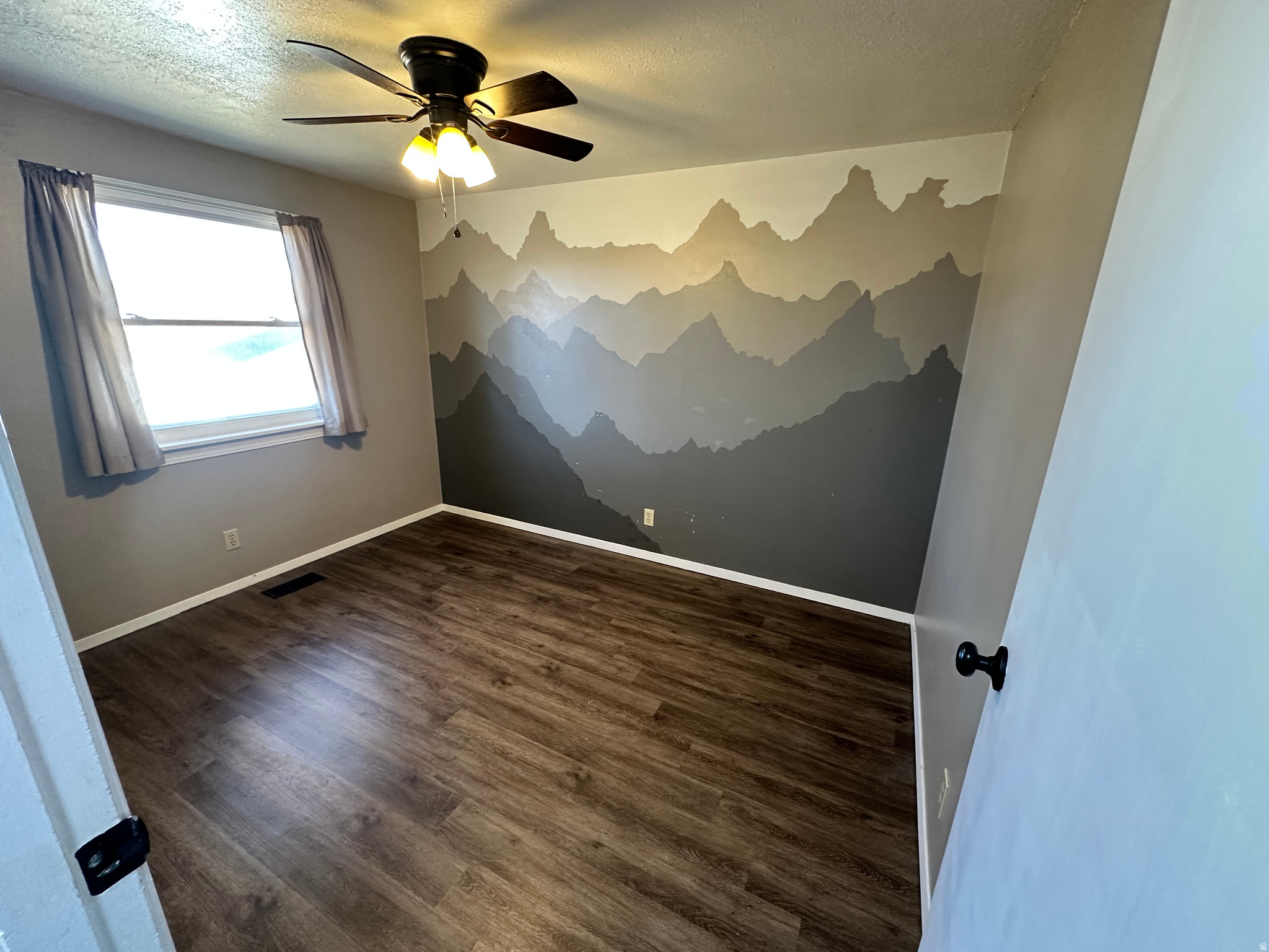 MEADOW BROOKE - Residential