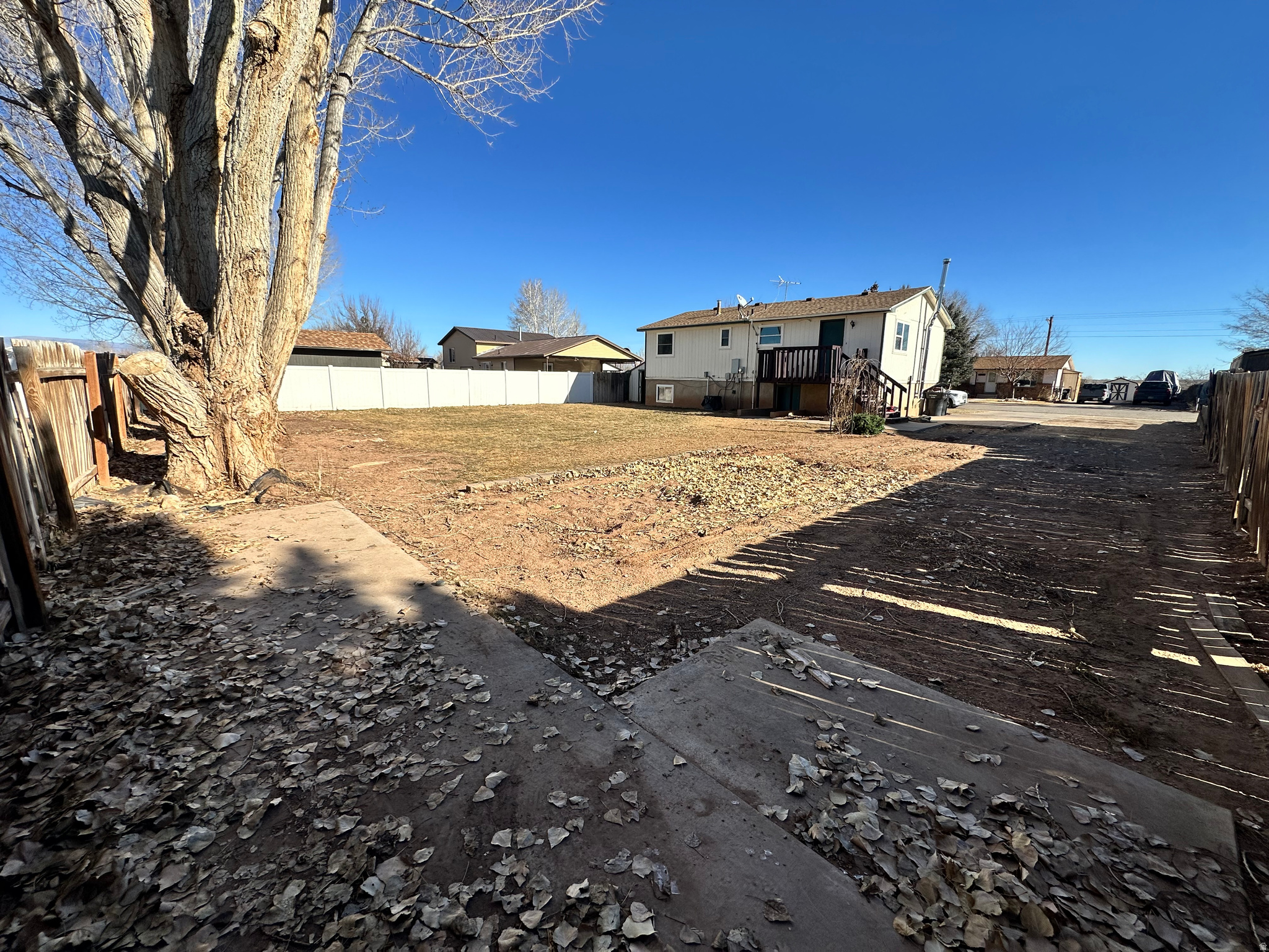 MEADOW BROOKE - Residential