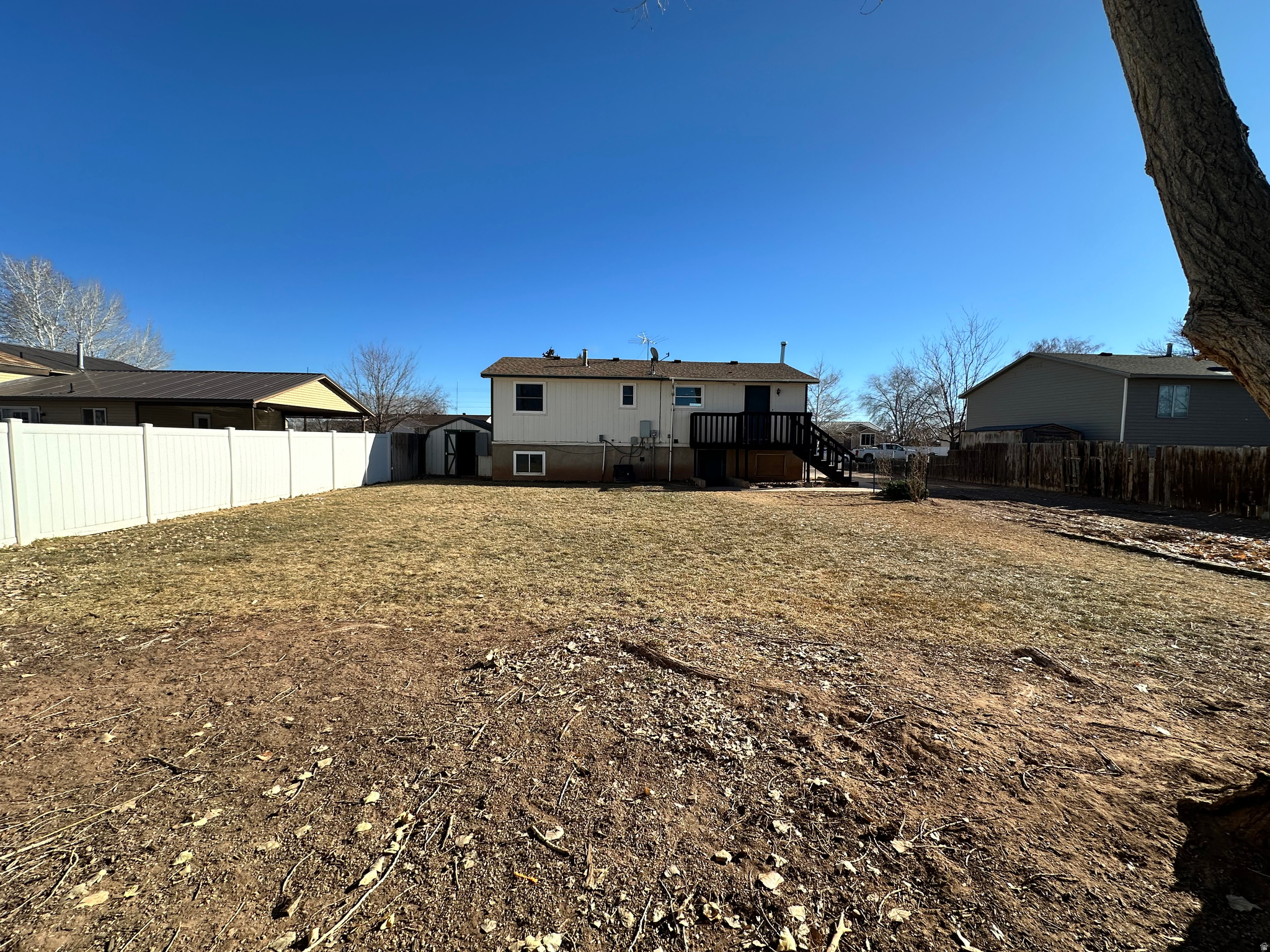 MEADOW BROOKE - Residential