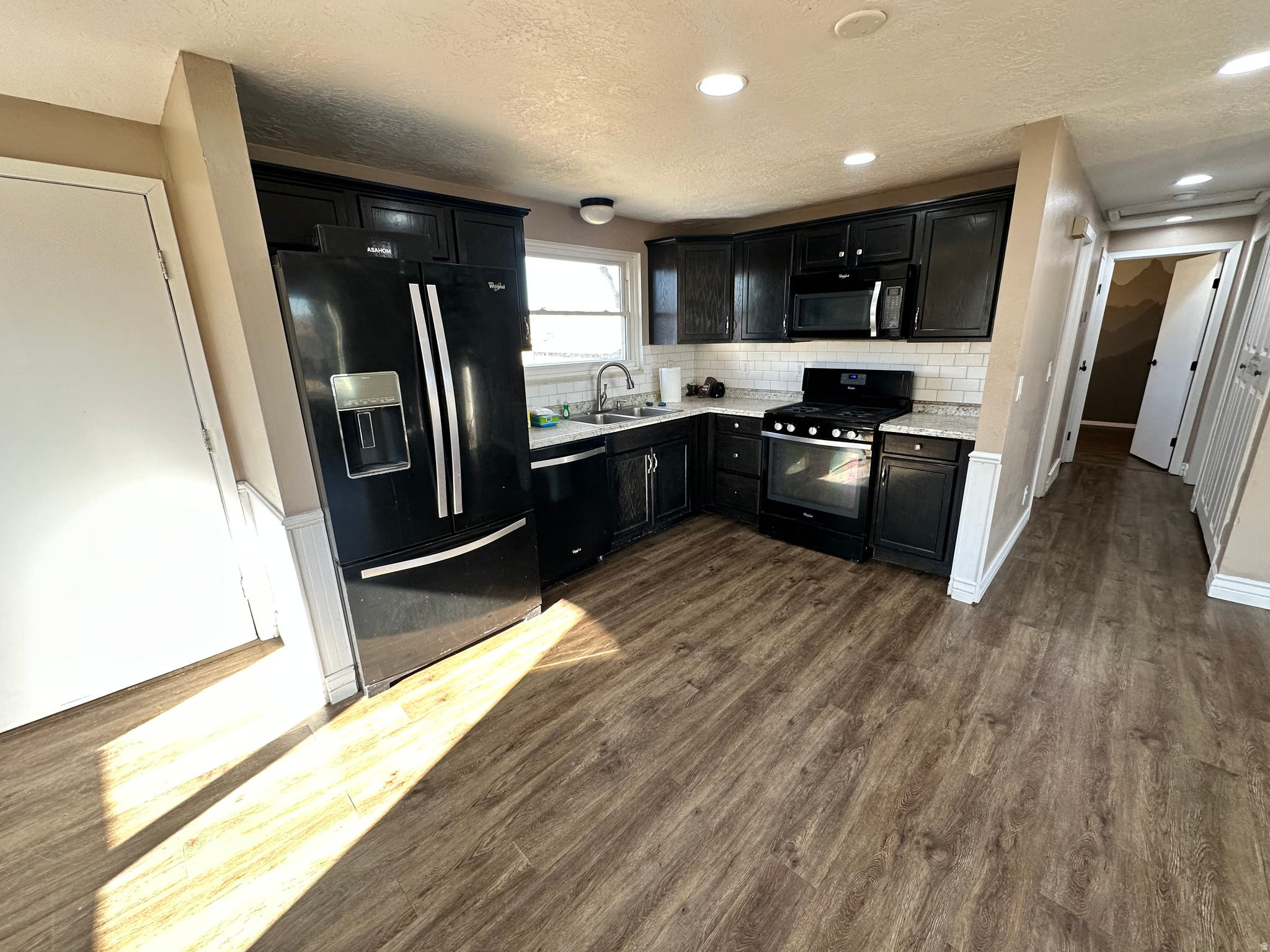 MEADOW BROOKE - Residential