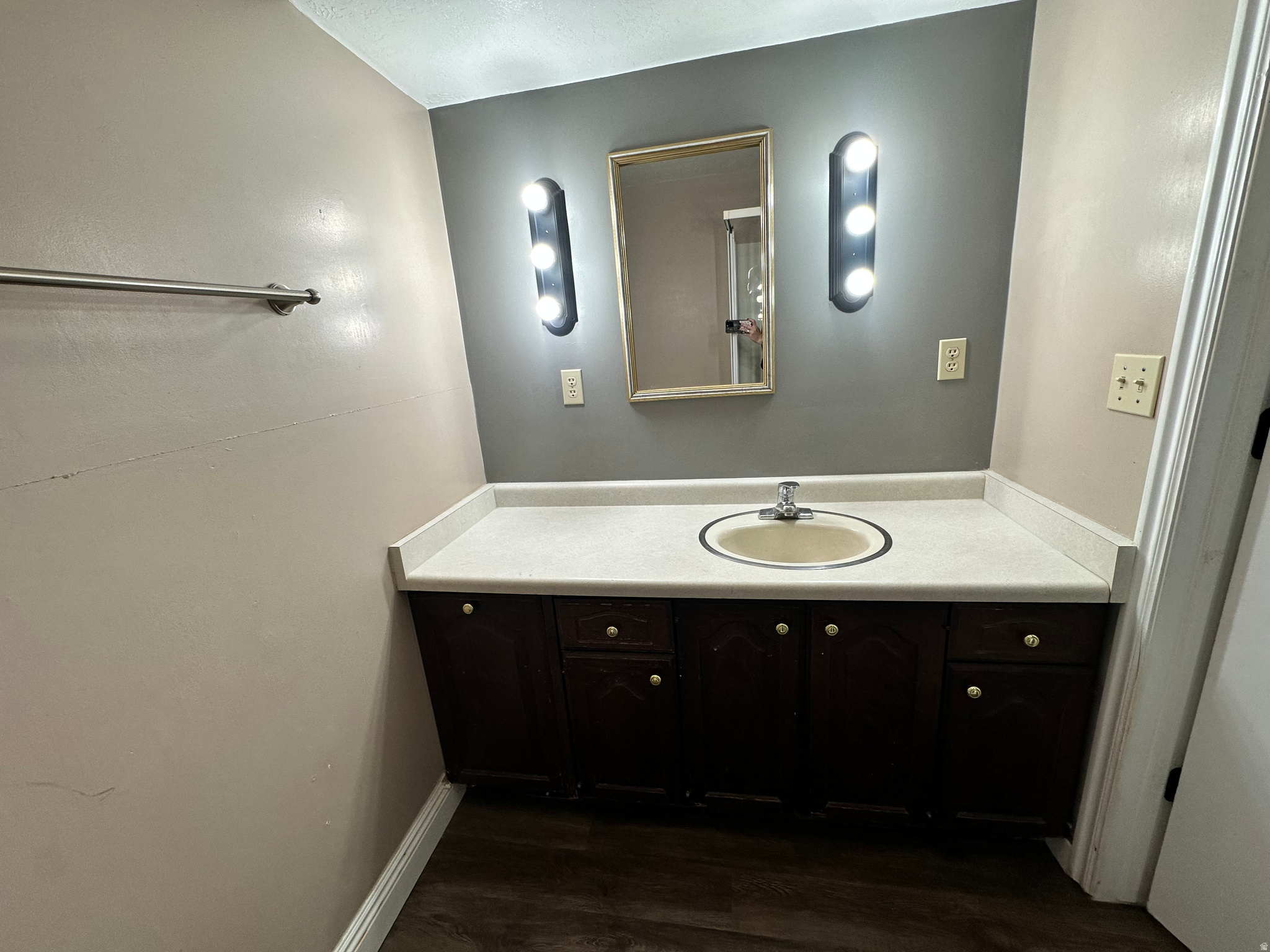 MEADOW BROOKE - Residential