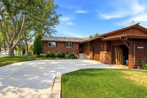 Tiny photo for 2252 W 800 N, Clinton, UT 84015 (MLS # 2167452)