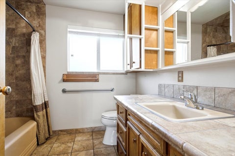 Tiny photo for 2252 W 800 N, Clinton, UT 84015 (MLS # 2167452)