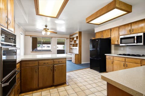 Tiny photo for 2252 W 800 N, Clinton, UT 84015 (MLS # 2167452)