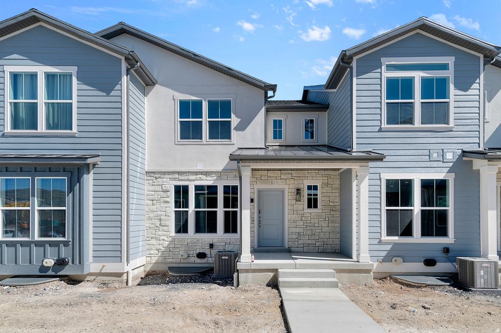 Photo of 1831 N 3530 W, Lehi, UT 84043 (MLS # 2125289)