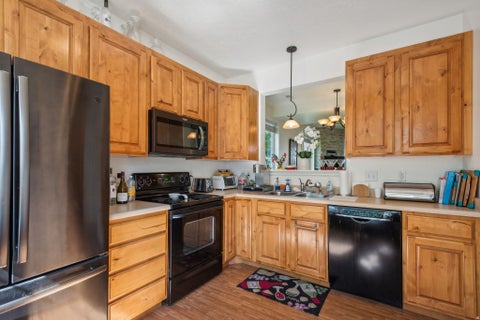 Tiny photo for 142 S GENEVA DR, Midway, UT 84049 (MLS # 2182801)