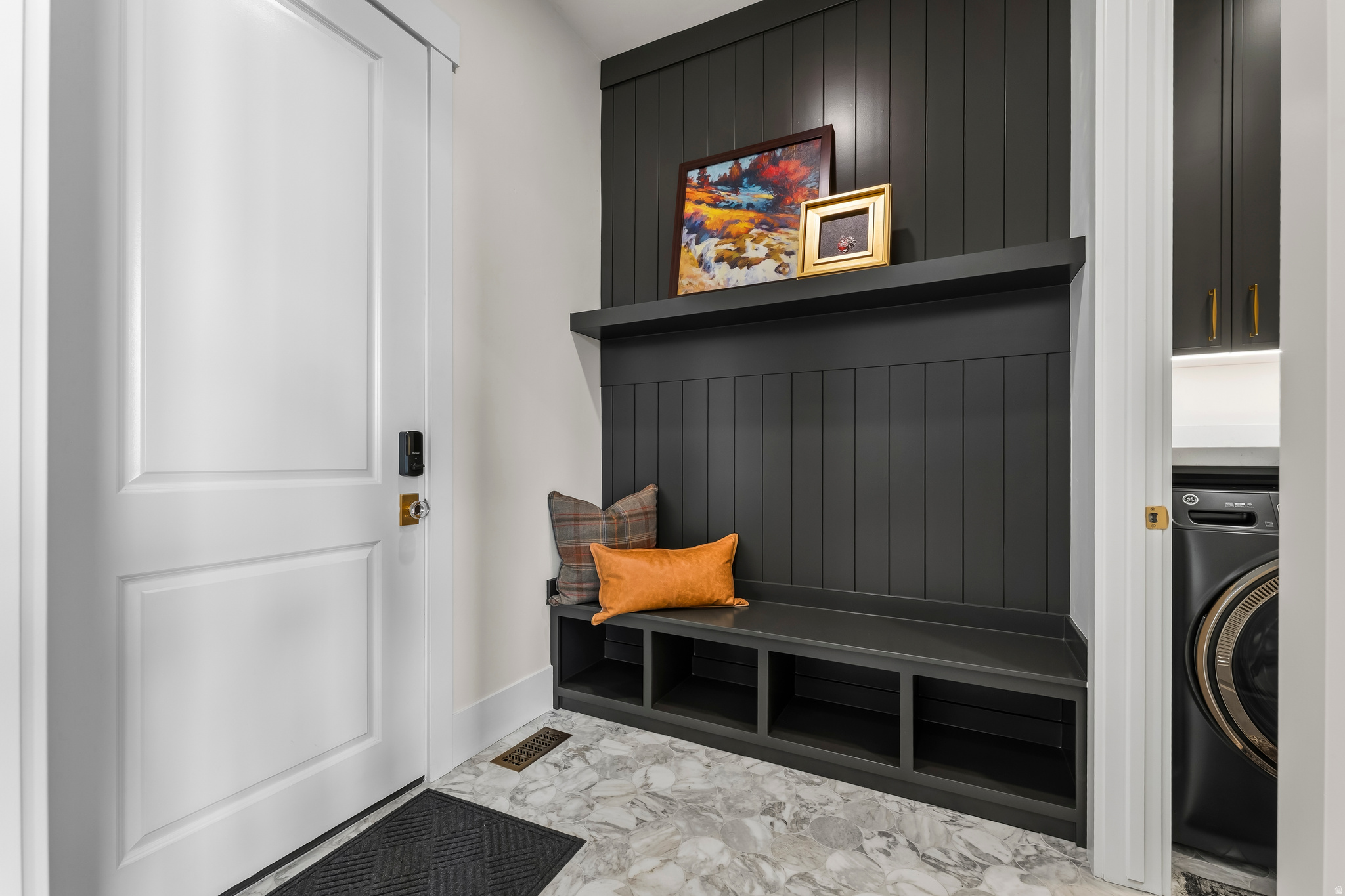 AMANTI LAGO - Residential