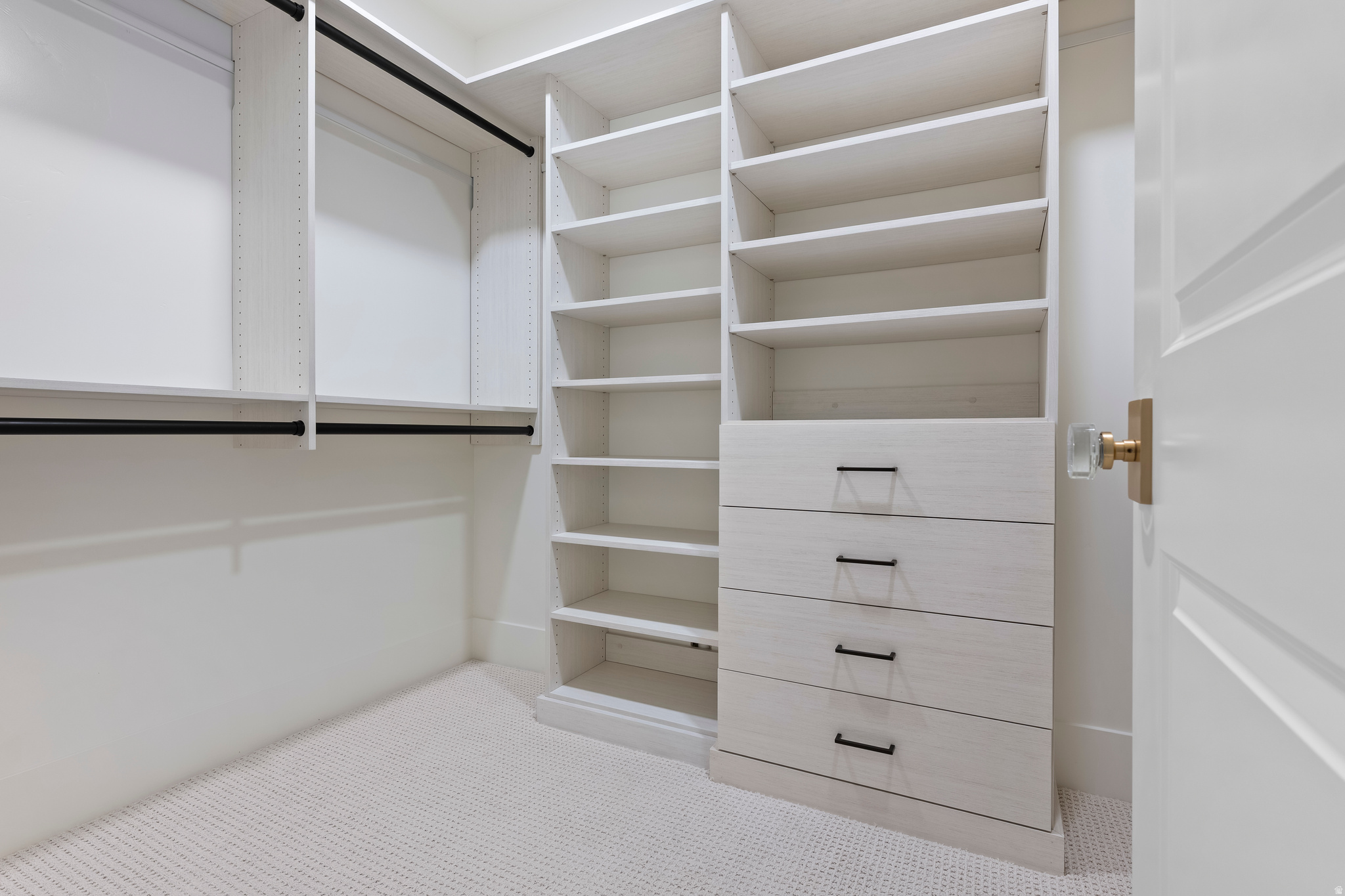 AMANTI LAGO - Residential