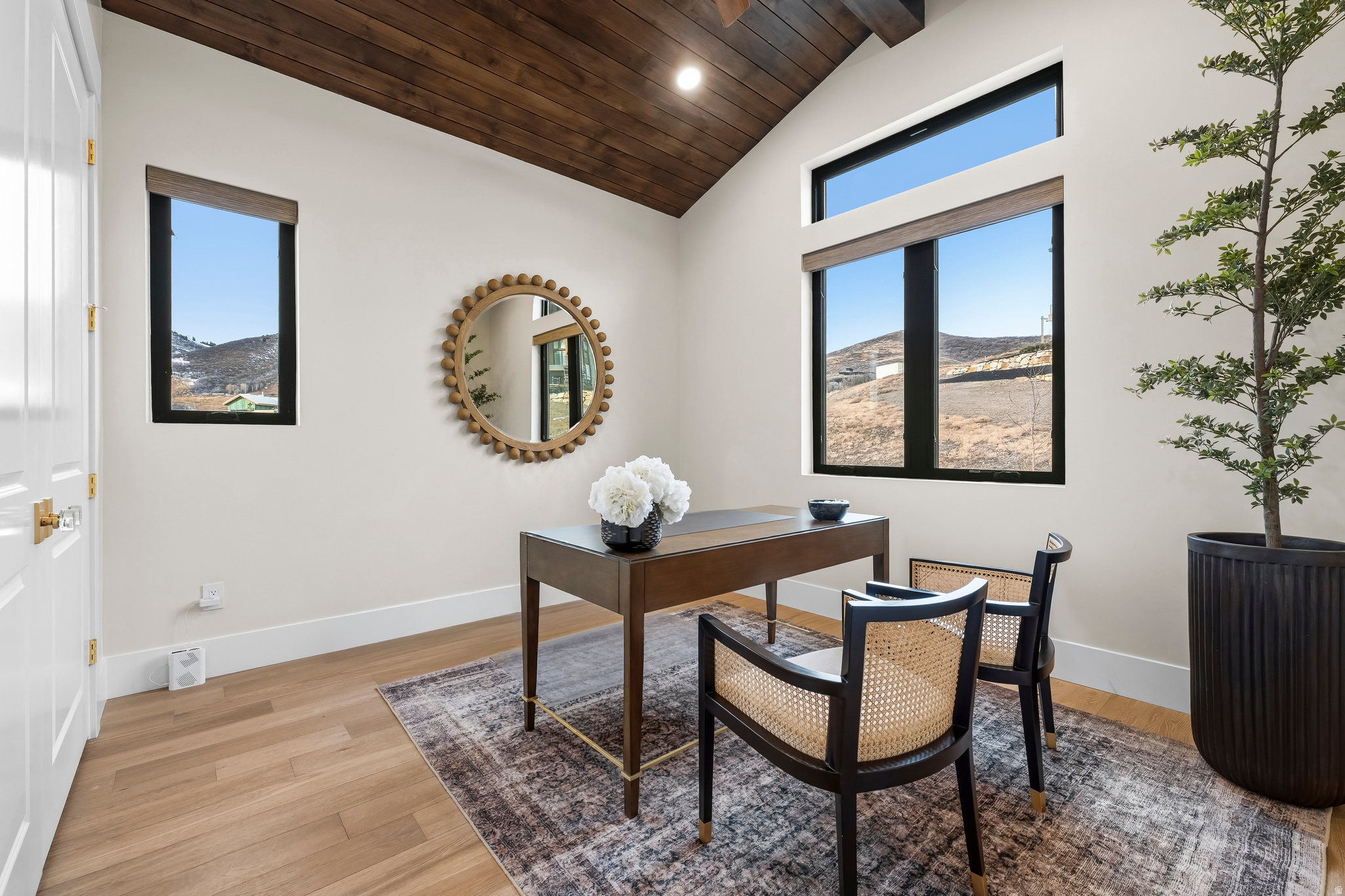 AMANTI LAGO - Residential