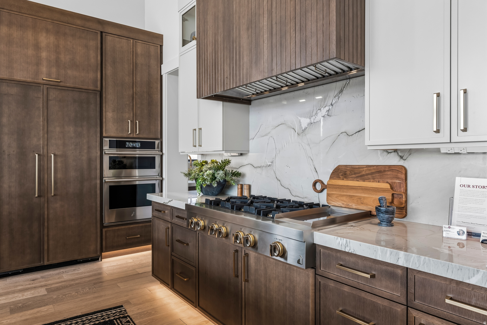 AMANTI LAGO - Residential