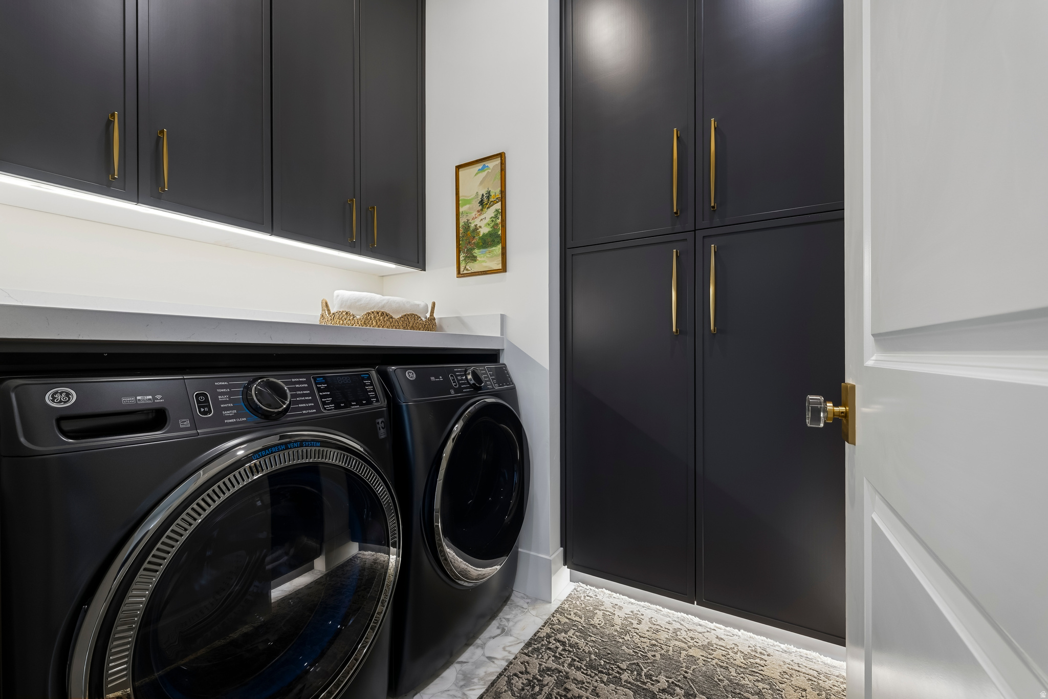 AMANTI LAGO - Residential