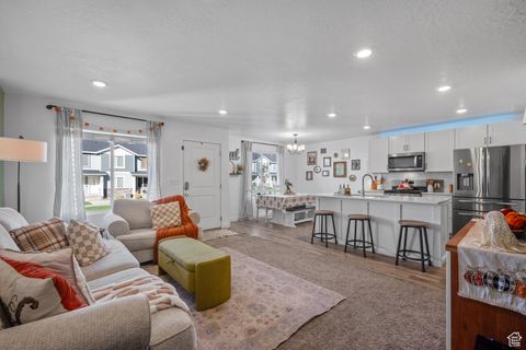 Tiny photo for 1856 S 410 W, Payson, UT 84651 (MLS # 2115728)