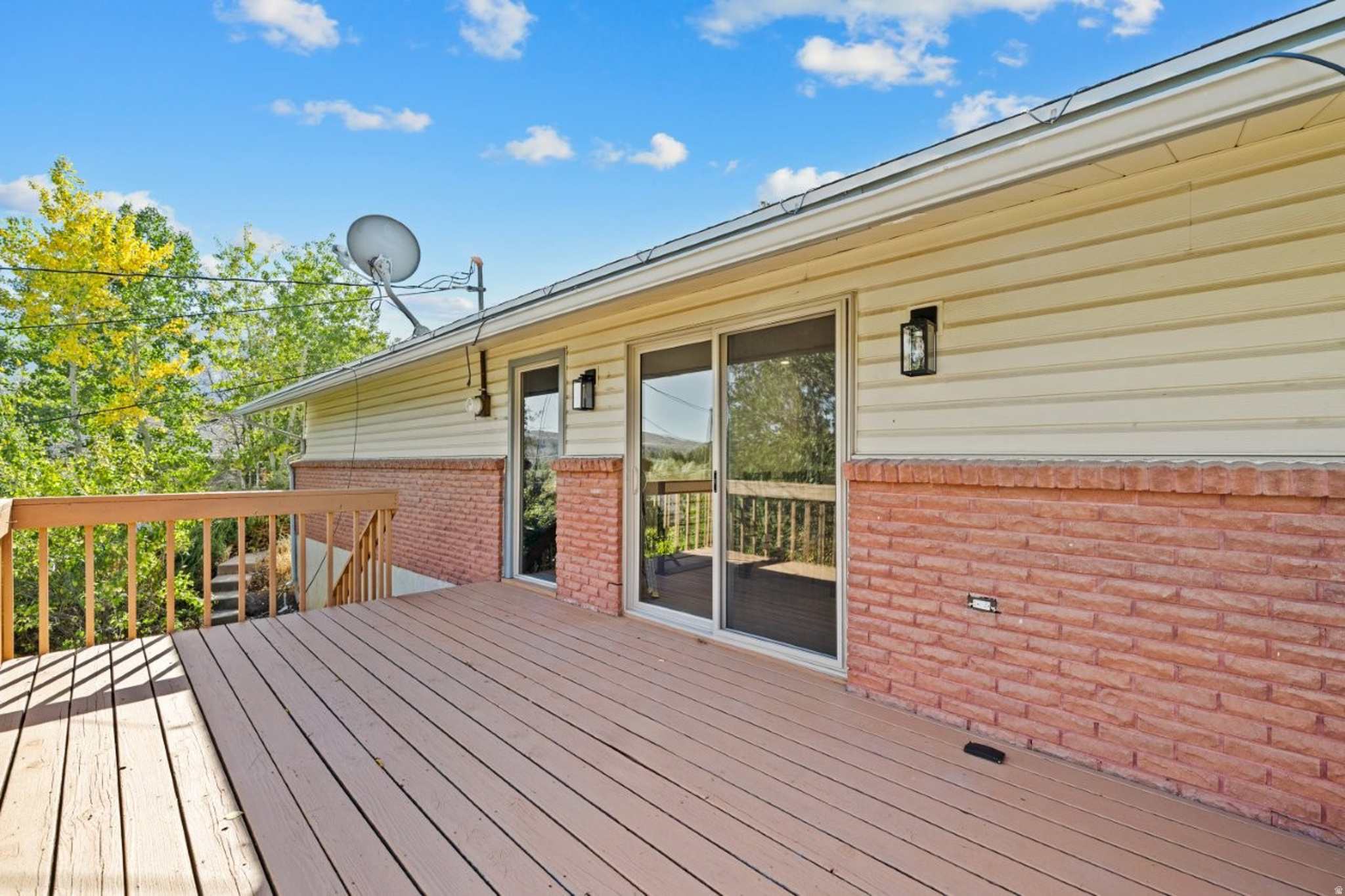 HIGHLANDS ADDITION - Residential Lease