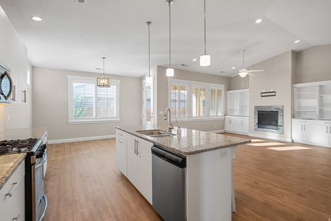 Tiny photo for 3859 RACHEL DR, Santa Clara, UT 84765 (MLS # 2135553)