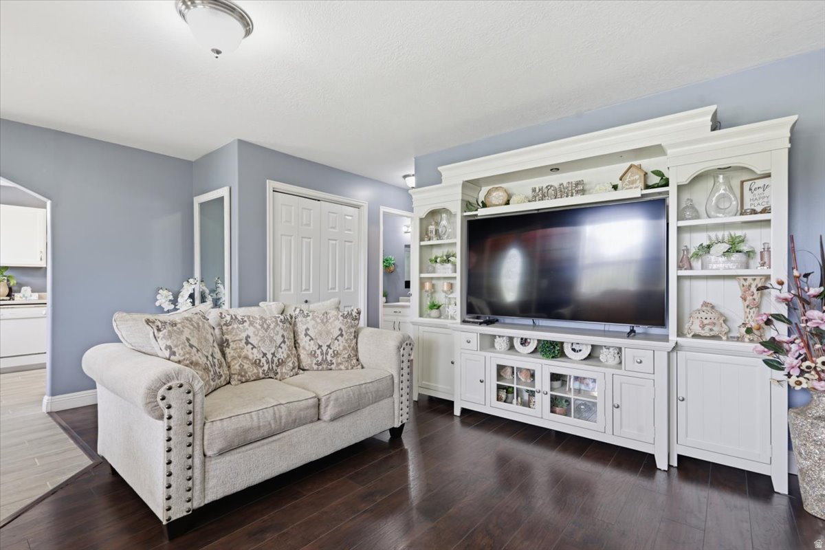 PARK AVENUE SUBD PHASE 1 - Residential