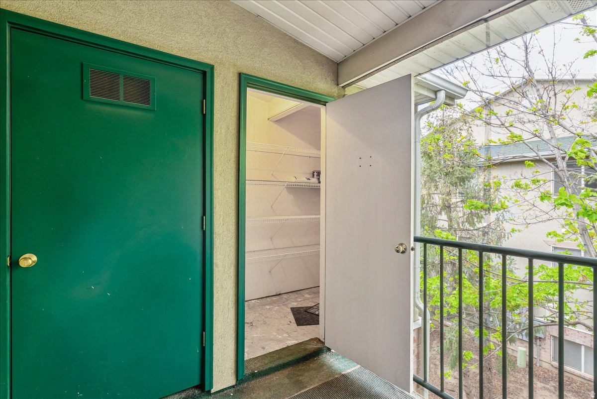 CENTURY PARK EAST - Residential