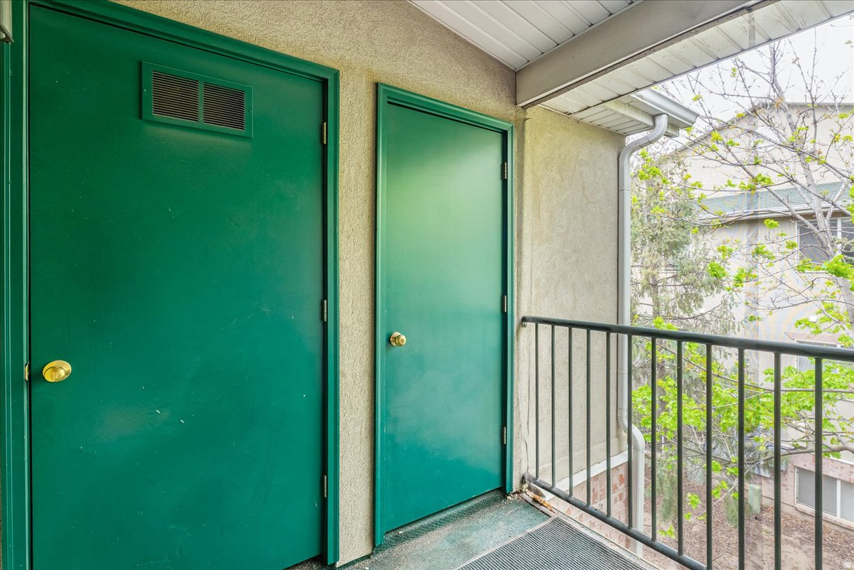 CENTURY PARK EAST - Residential