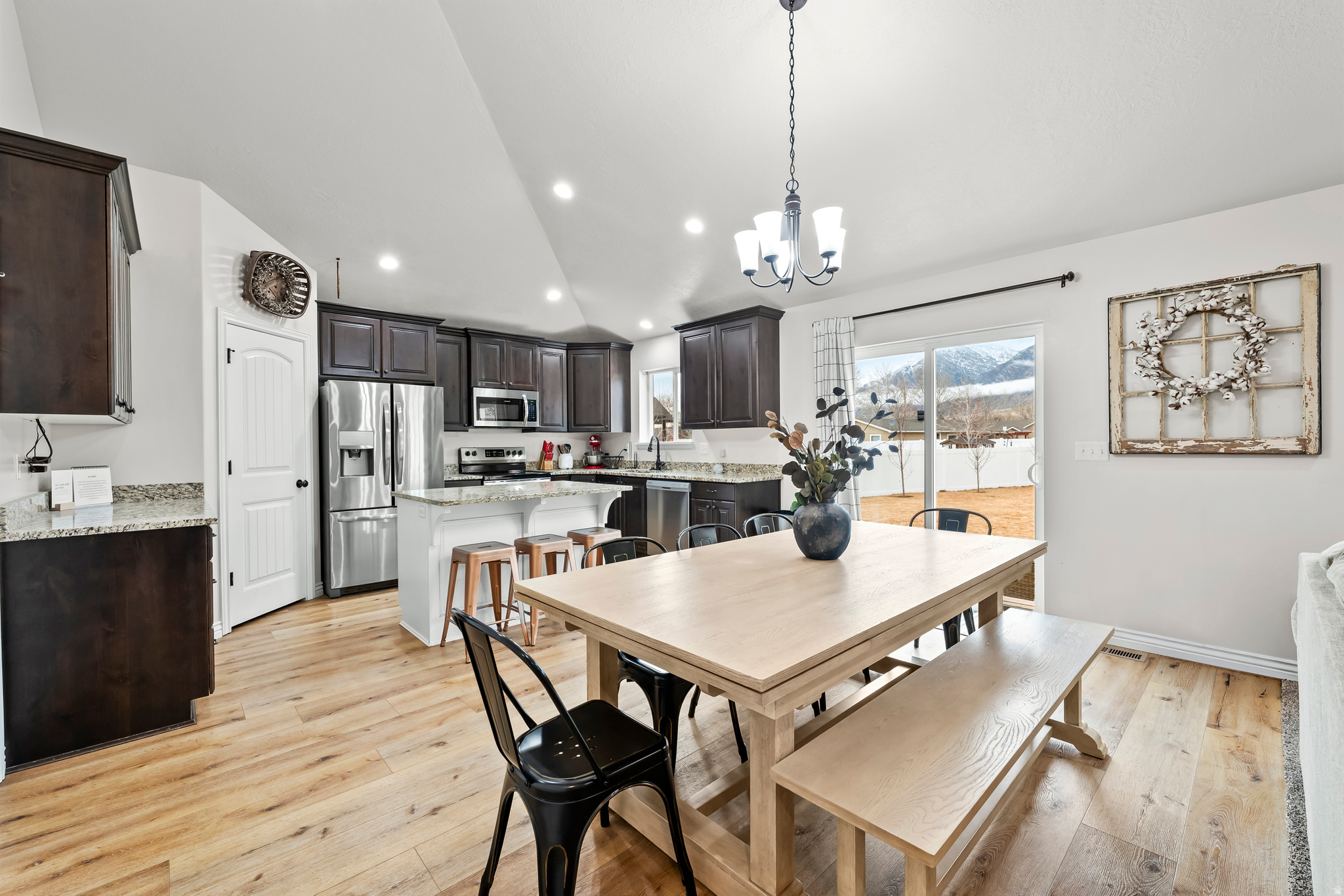 NEBO VALE - Residential