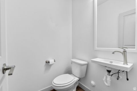 Tiny photo for 108 E FAIRMONT PL, Saratoga Springs, UT 84045 (MLS # 2117649)
