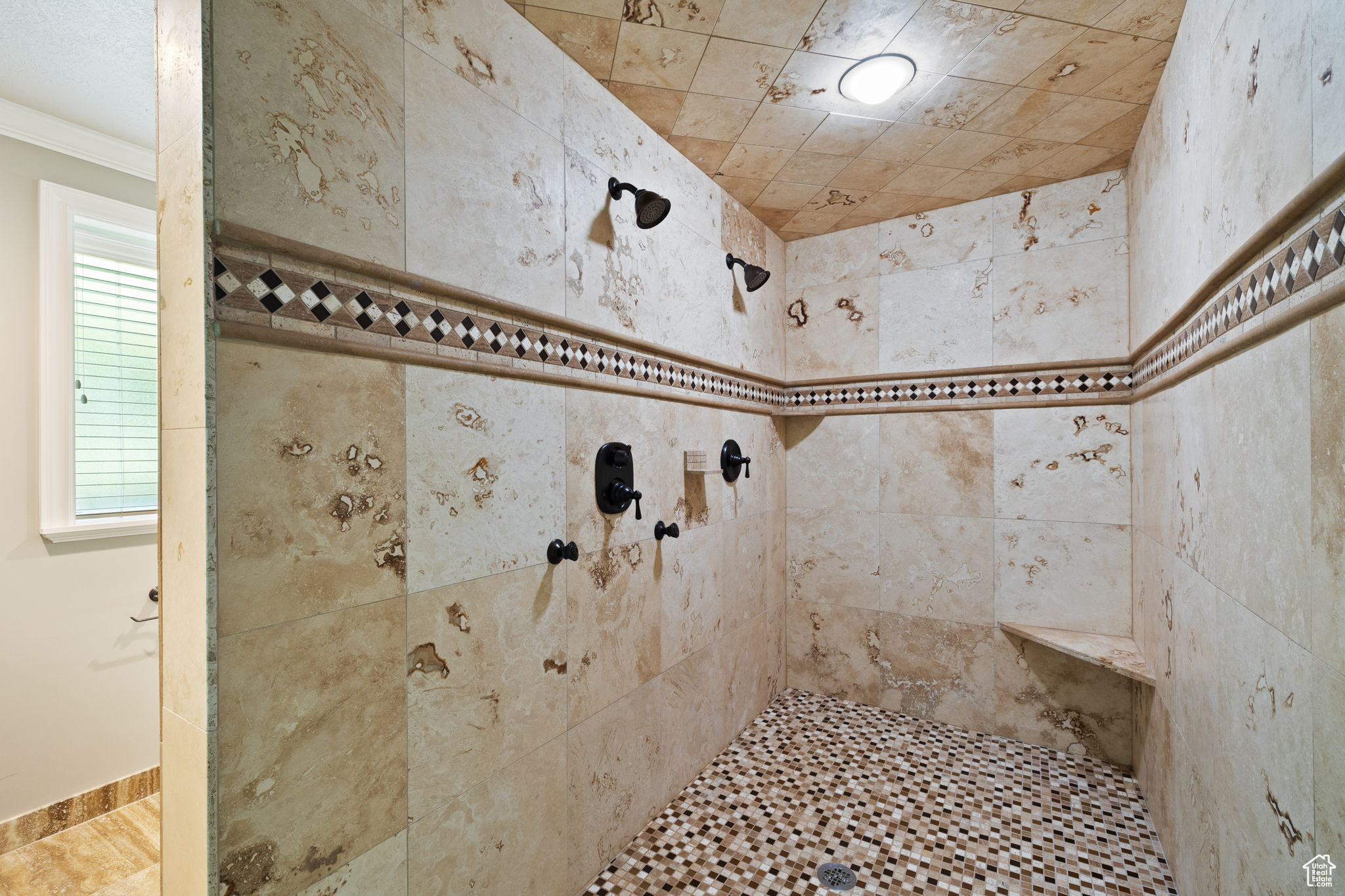 WILLOWCREEK HOLLOW ESTATES - Residential