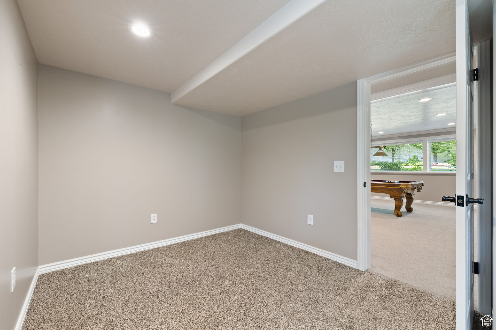 WILLOWCREEK HOLLOW ESTATES - Residential
