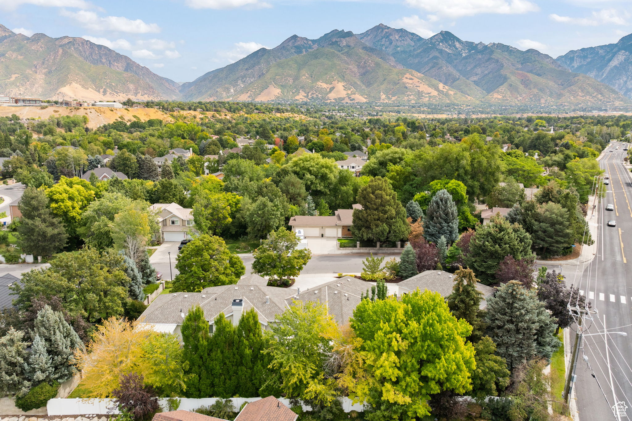 WILLOWCREEK HOLLOW ESTATES - Residential
