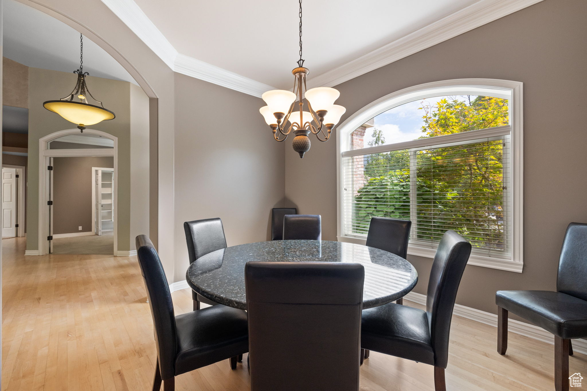 WILLOWCREEK HOLLOW ESTATES - Residential