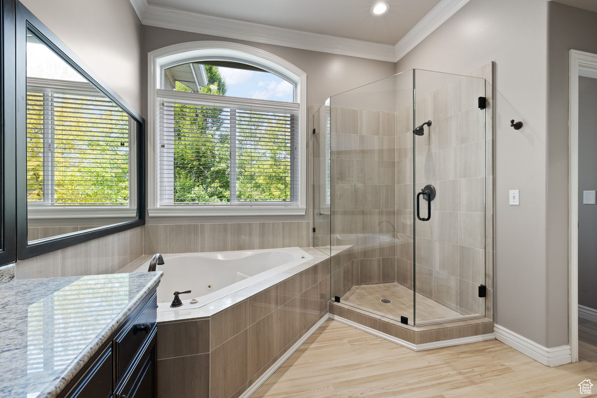 WILLOWCREEK HOLLOW ESTATES - Residential