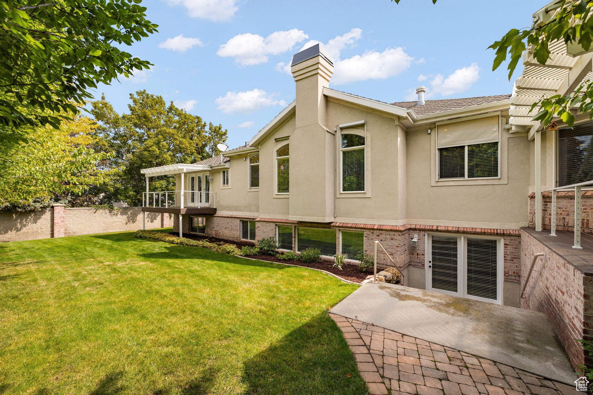 WILLOWCREEK HOLLOW ESTATES - Residential