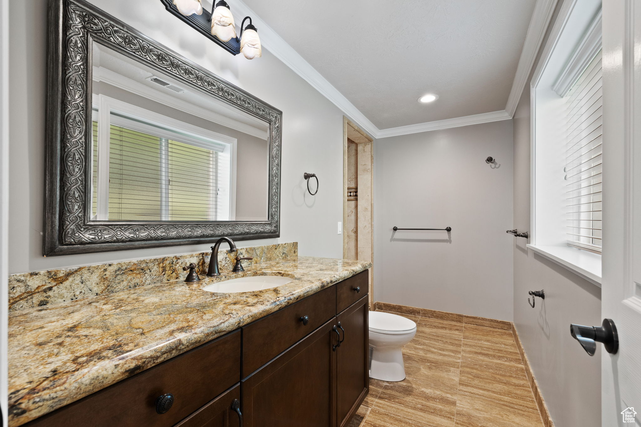 WILLOWCREEK HOLLOW ESTATES - Residential