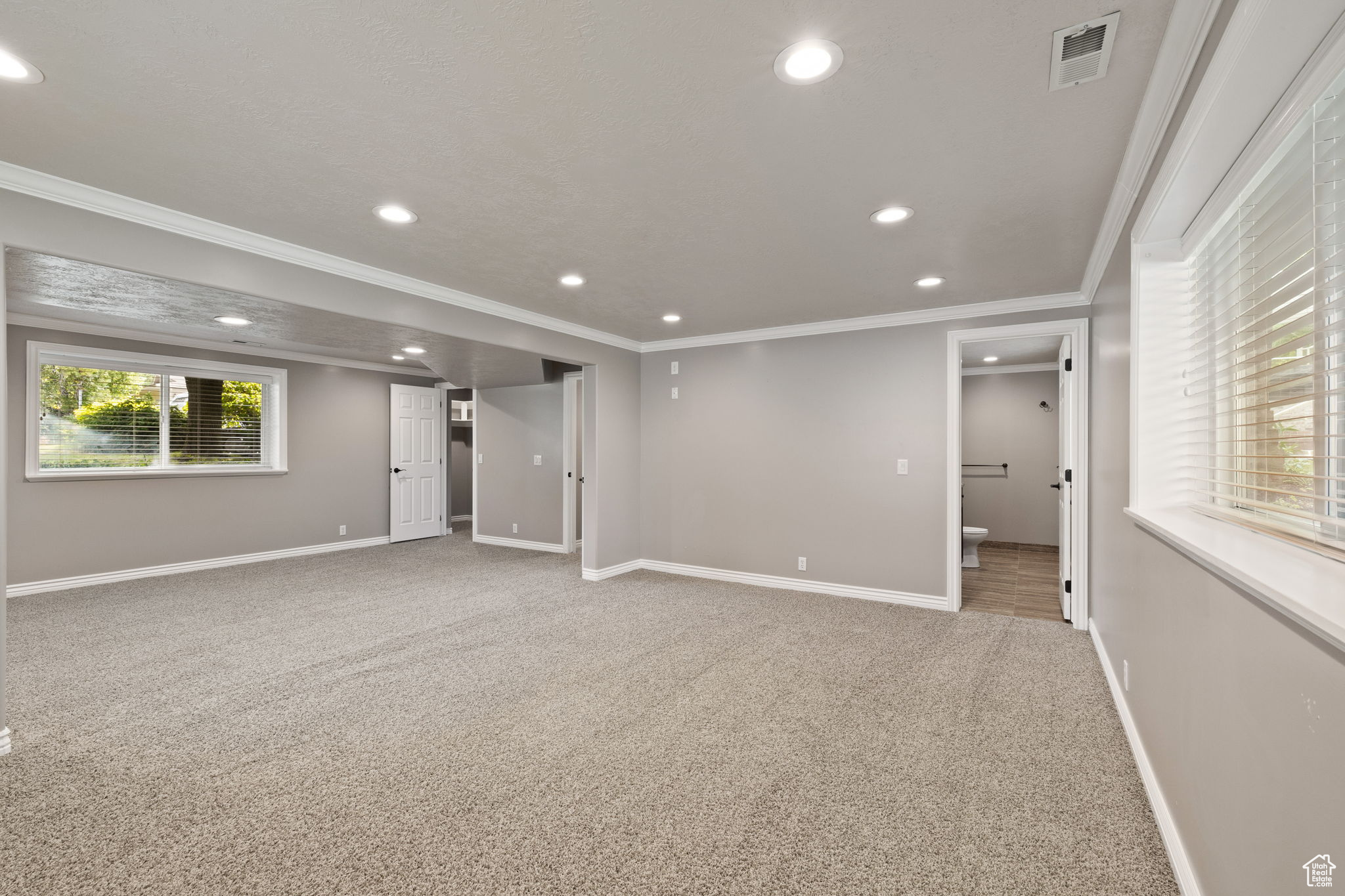 WILLOWCREEK HOLLOW ESTATES - Residential