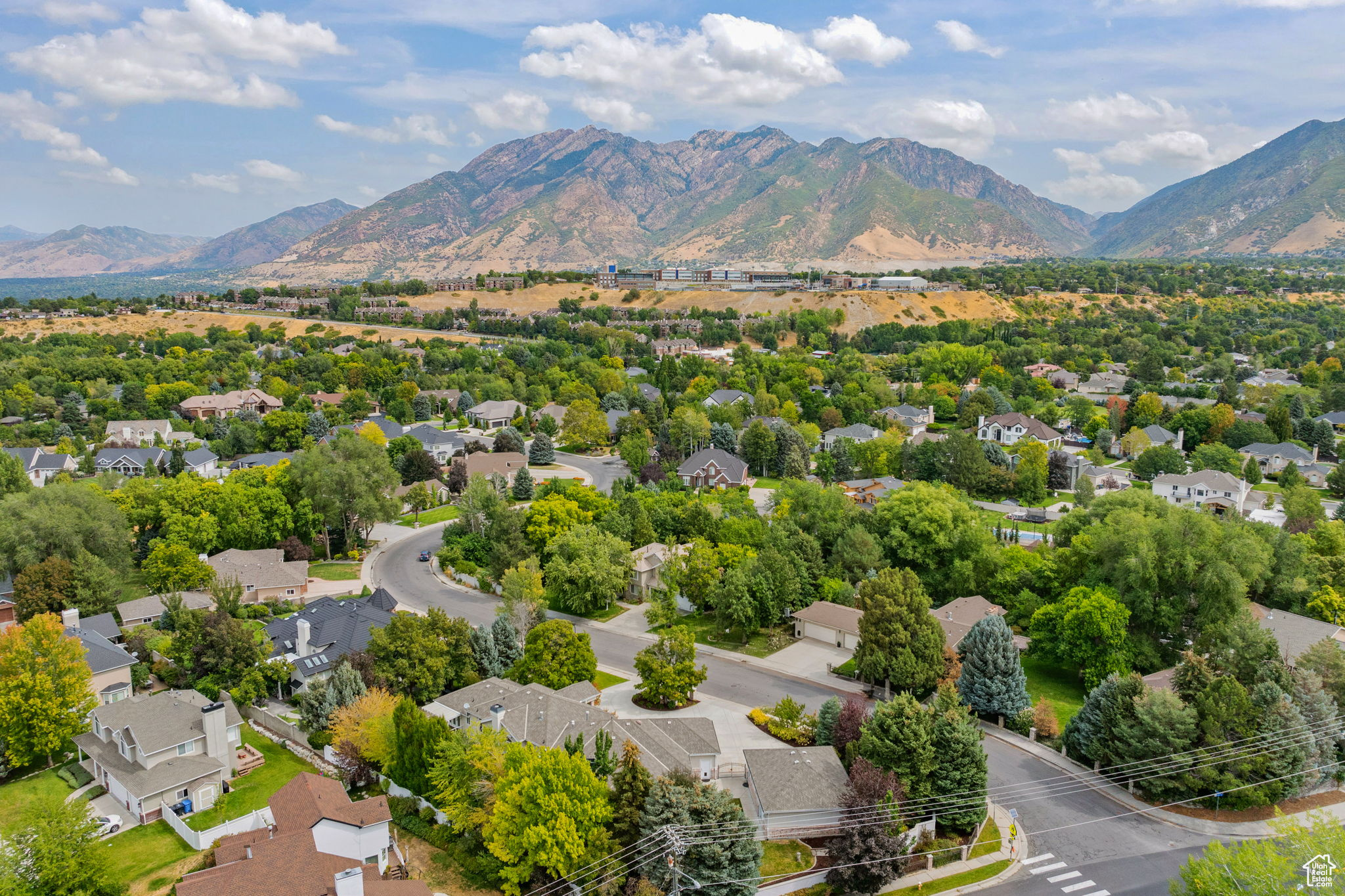 WILLOWCREEK HOLLOW ESTATES - Residential