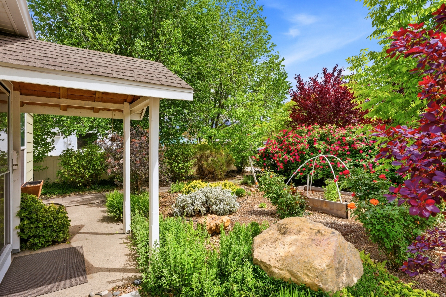 SOUTHGATE PARK - Residential