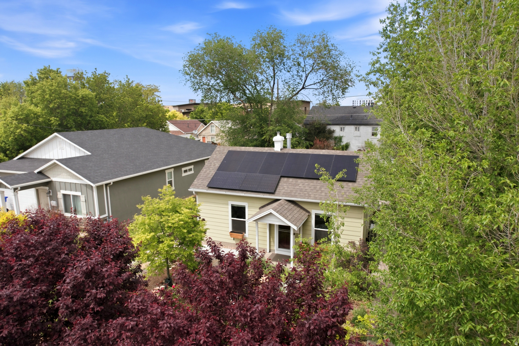 SOUTHGATE PARK - Residential