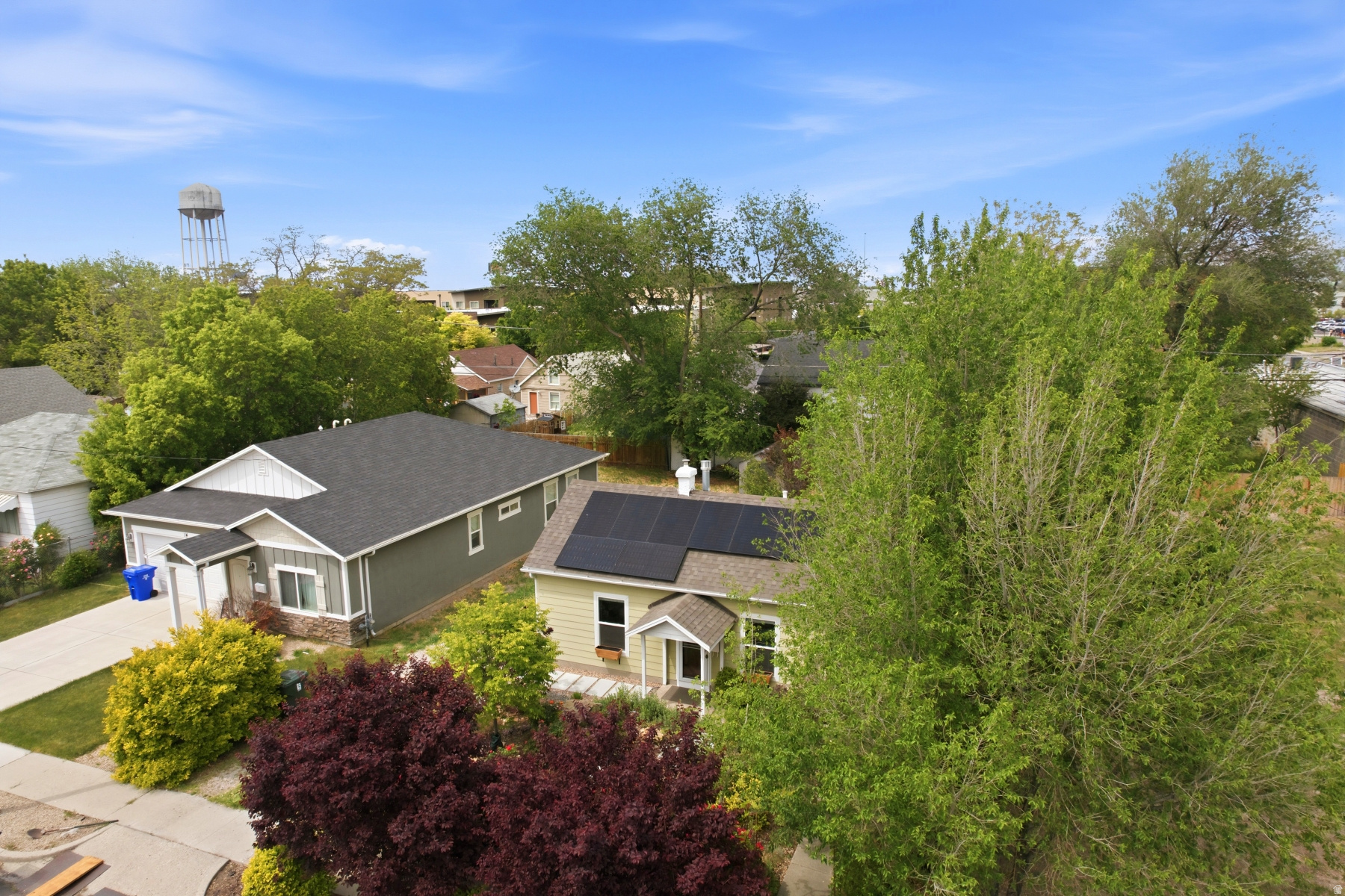 SOUTHGATE PARK - Residential