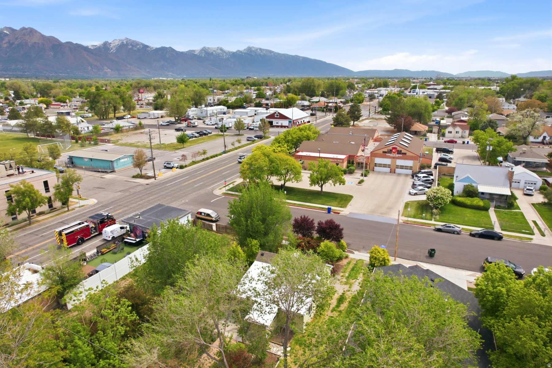 SOUTHGATE PARK - Residential