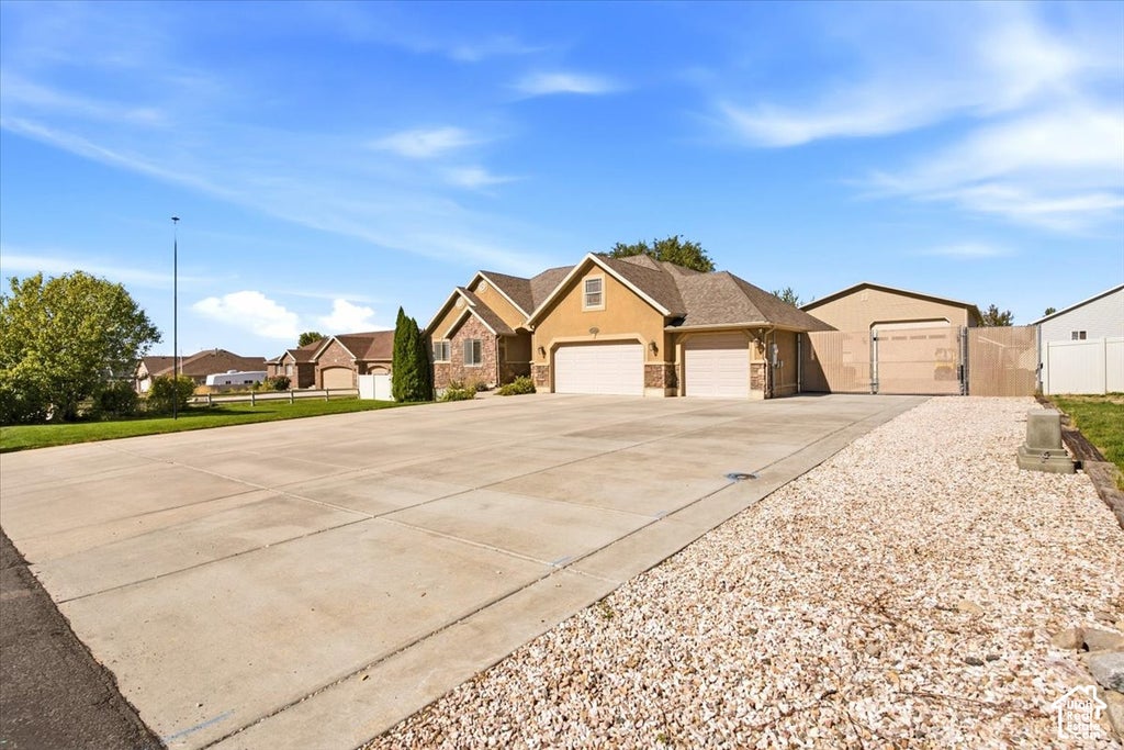 Photo of 1016 W 8000 S, Willard, UT 84340 (MLS # 2188735)
