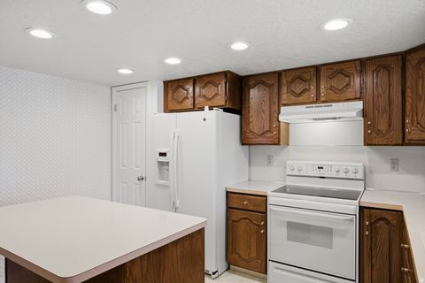 Tiny photo for 1021 E 5675 S, South Ogden, UT 84405 (MLS # 2153473)