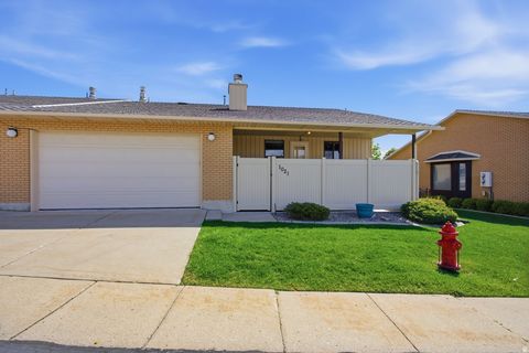 Tiny photo for 1021 E 5675 S, South Ogden, UT 84405 (MLS # 2153473)