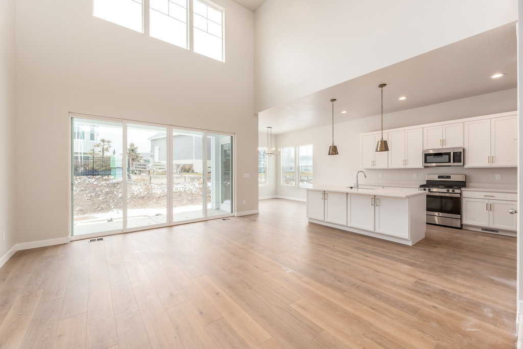 GUNTHER ESTATES - Residential