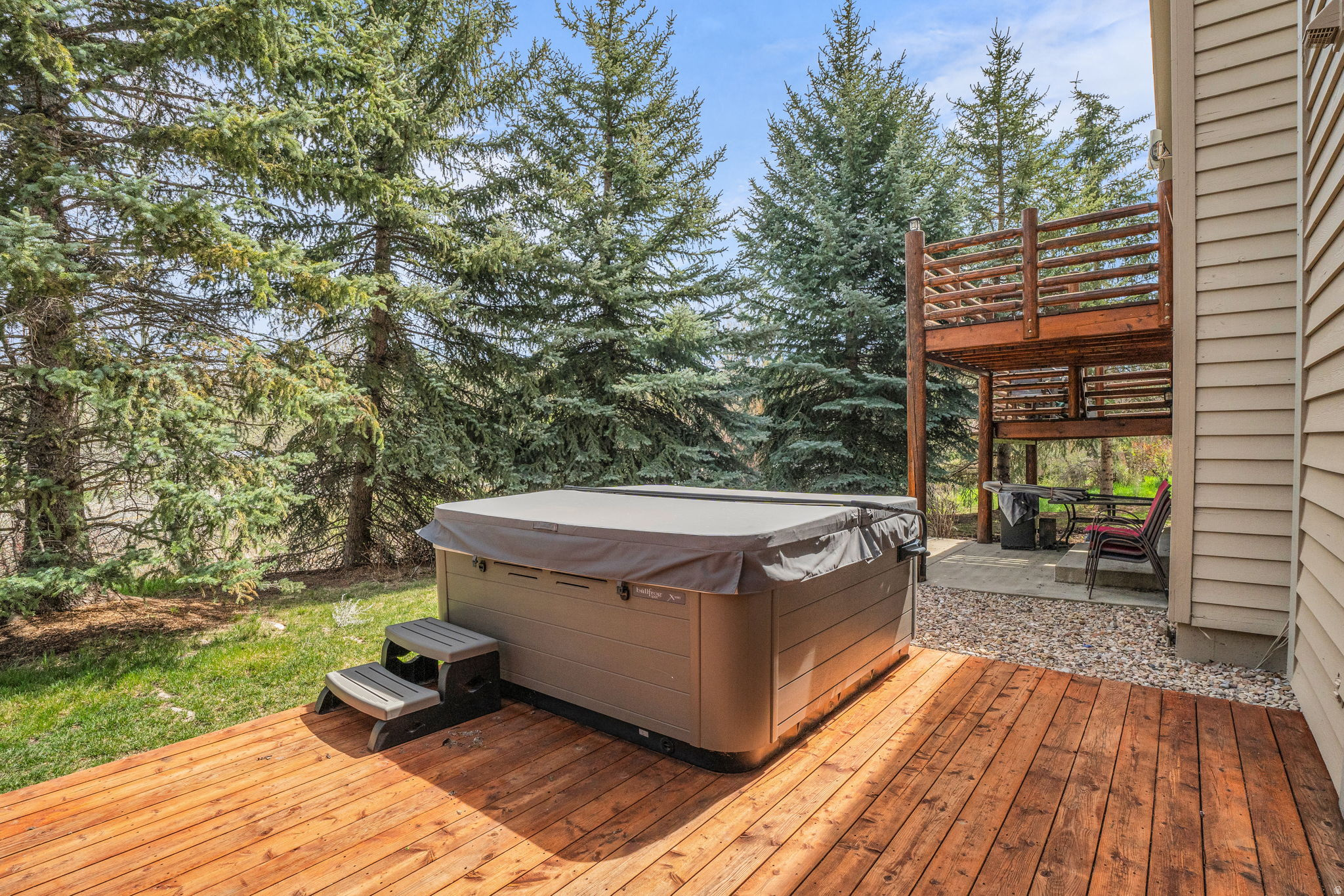 BROOK HOLLOW VILLAGE - Residential Income