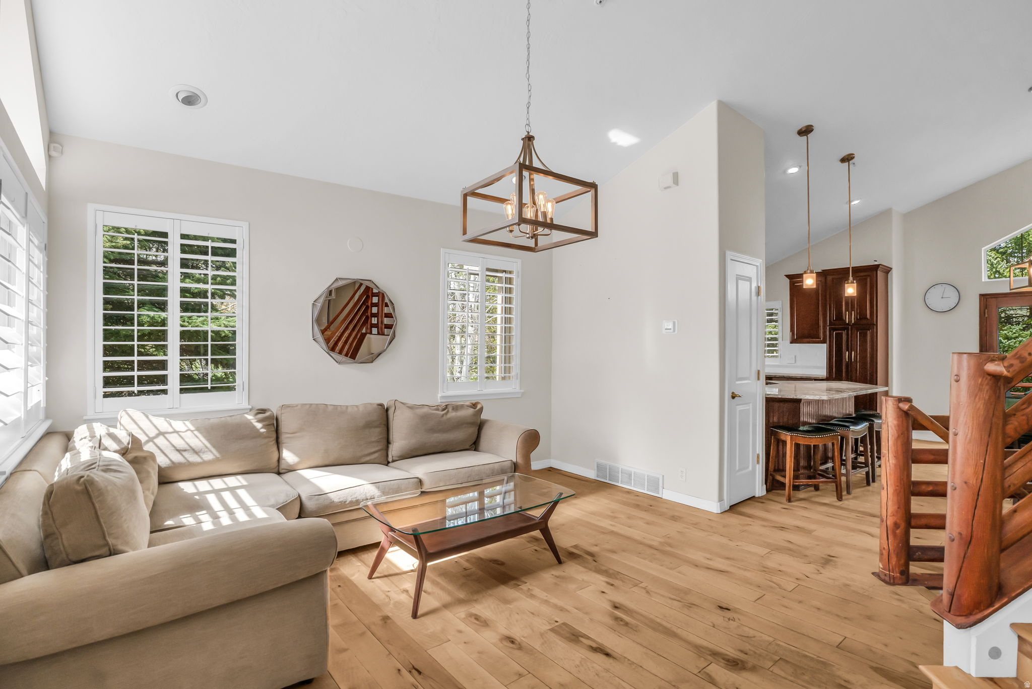 7496 BROOK HOLLOW LOOP RD