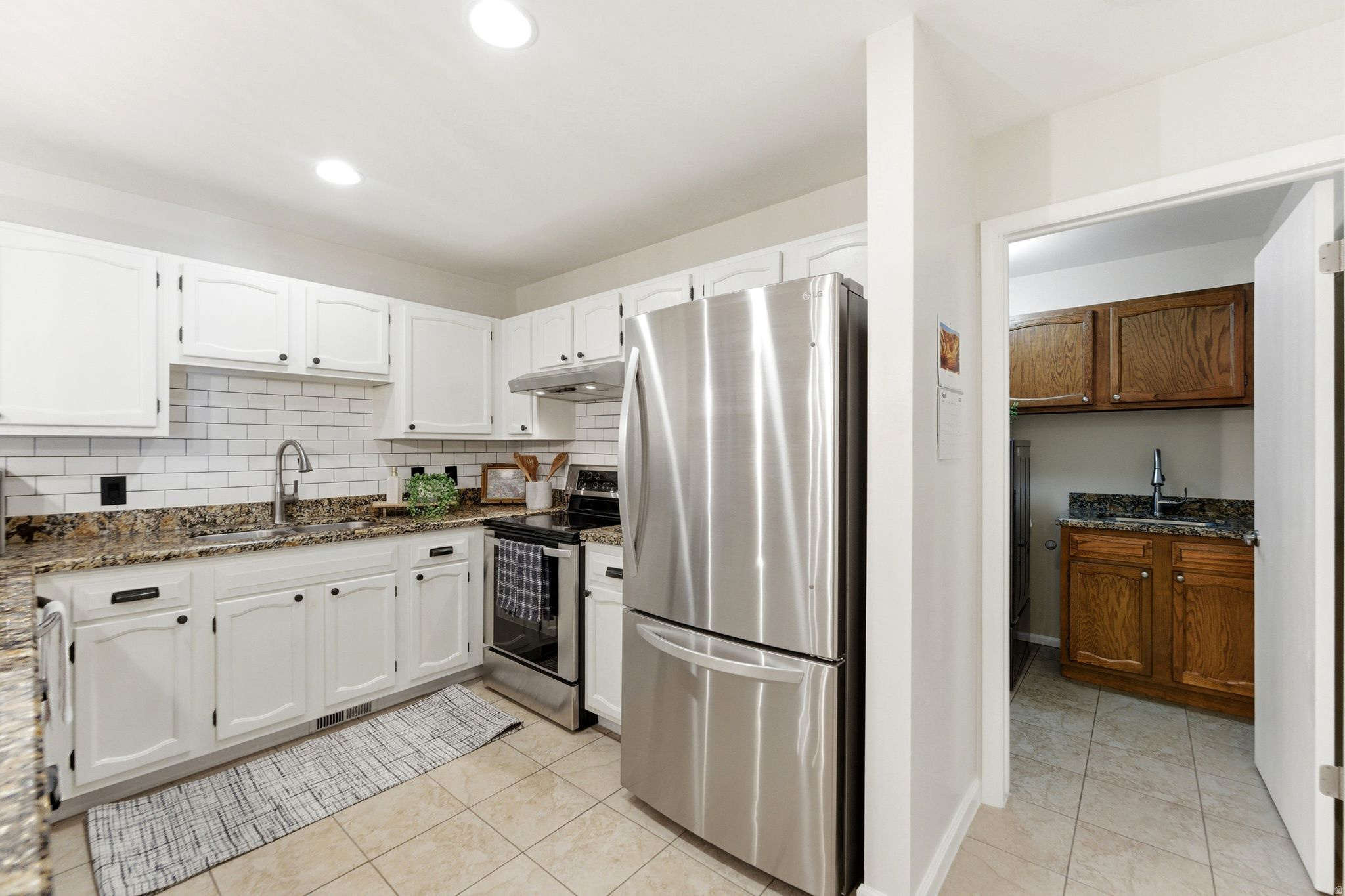 HOLLADAY MEADOWS - Residential
