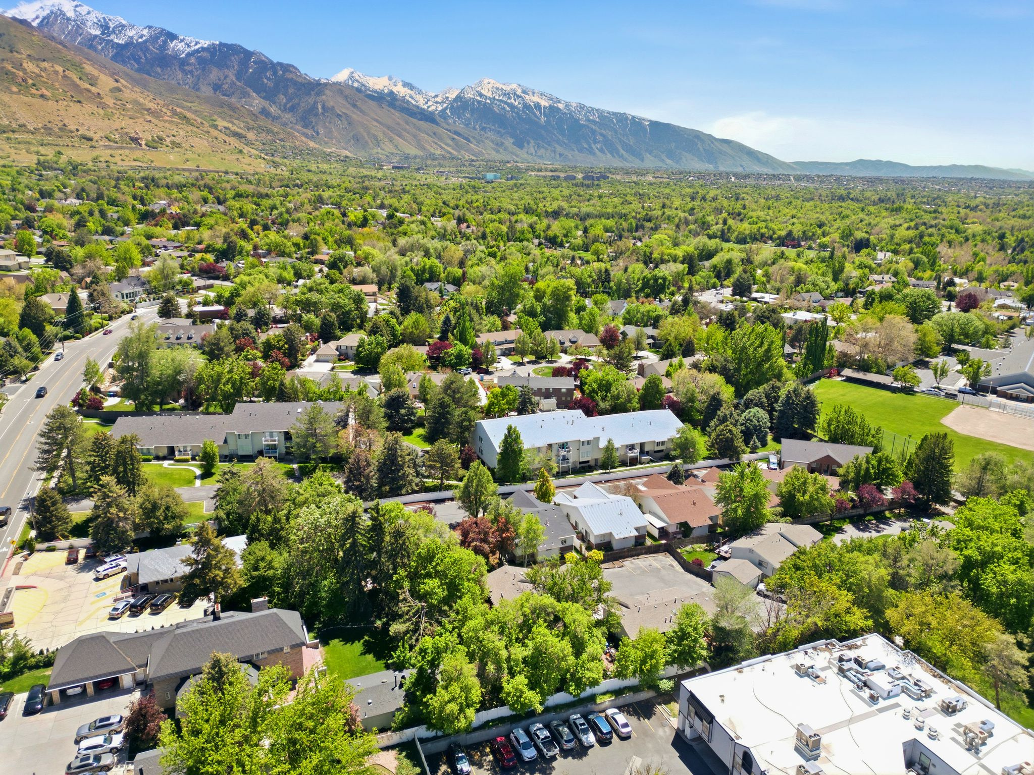 HOLLADAY MEADOWS - Residential